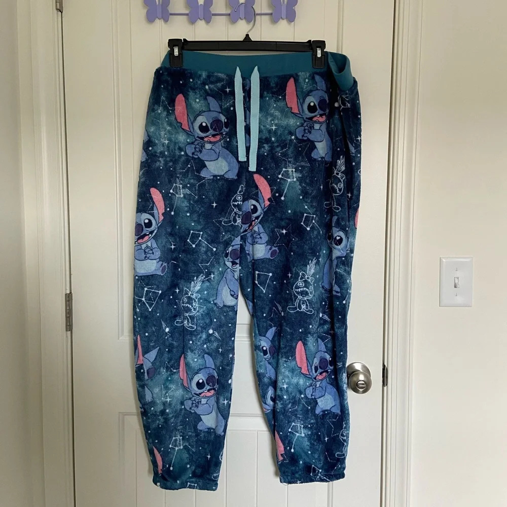 Disney women’s‎ plush Stitch theme patterned pajama pants — size 3X